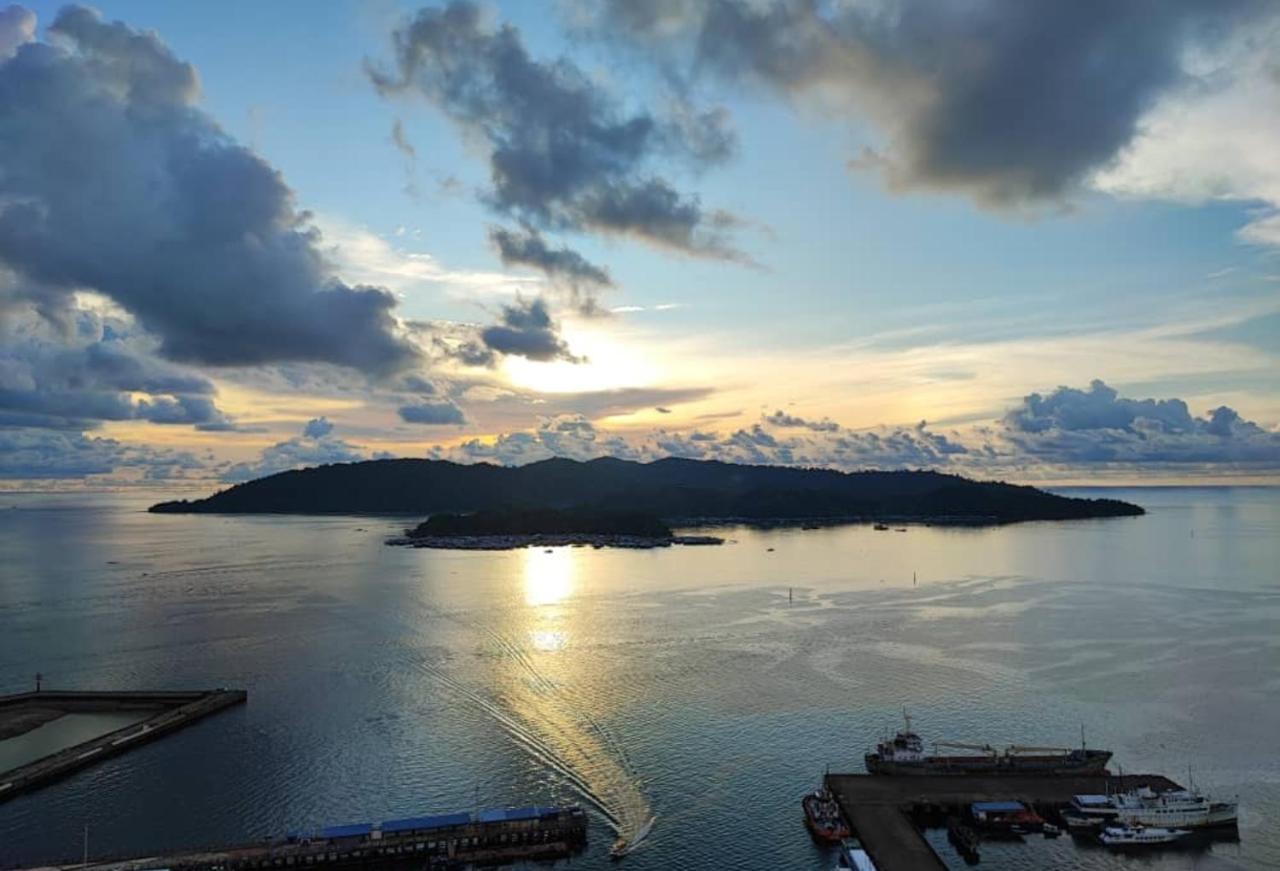 Jesselton Quay Sea View Hotel Kota Kinabalu Kültér fotó